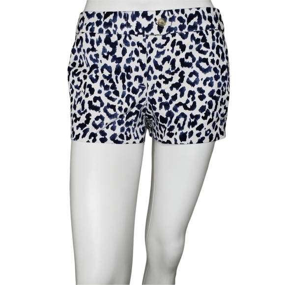 J. Crew | White Blue Leopard Print Cotten Stretch Chino Shorts Women's 2 - Picture 1 of 6